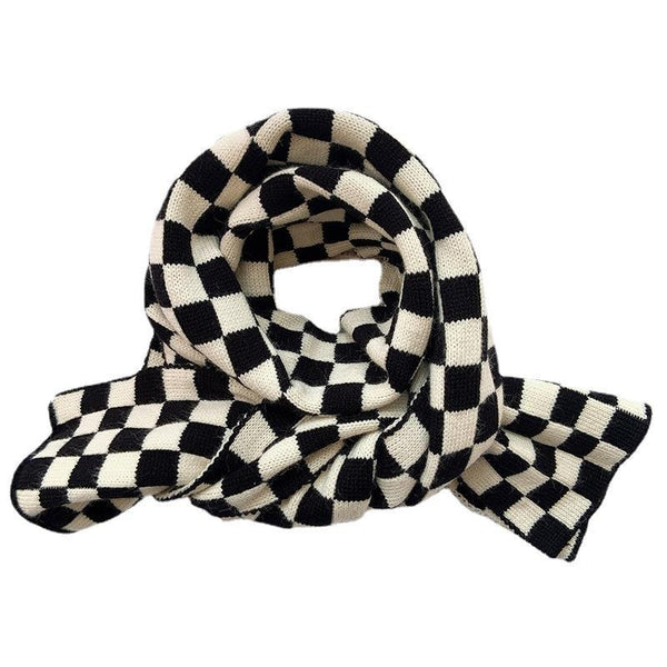 Checkerboard Knitted Scarf — Soft Graphic Check Wrap for Autumn &...
