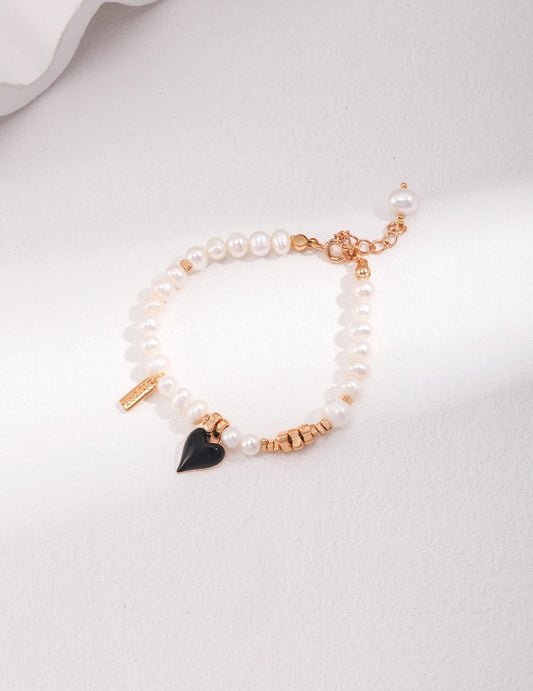 Heart Pendant Pearl Bracelet-0