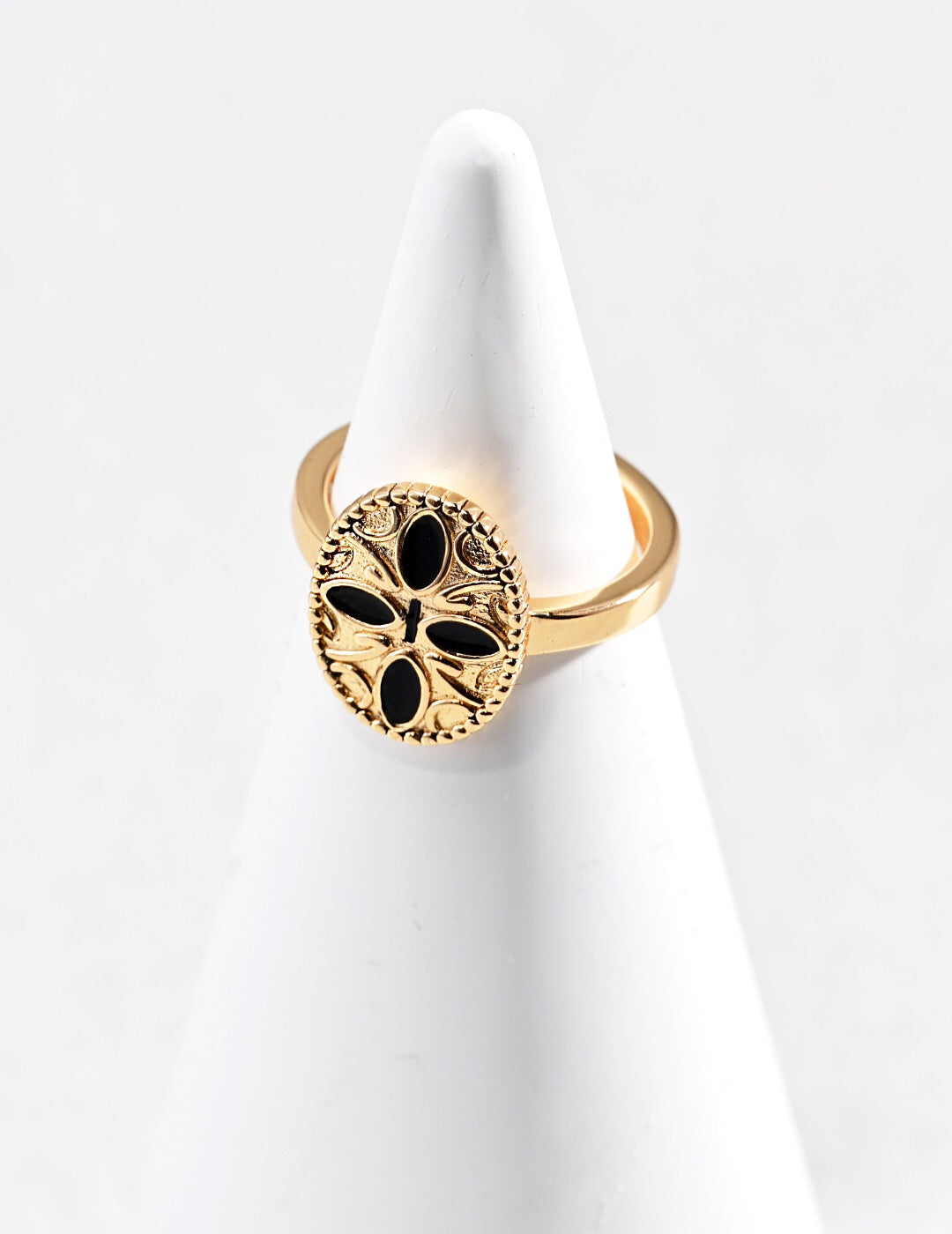 Black Cross Print Drop Glaze Ring-3