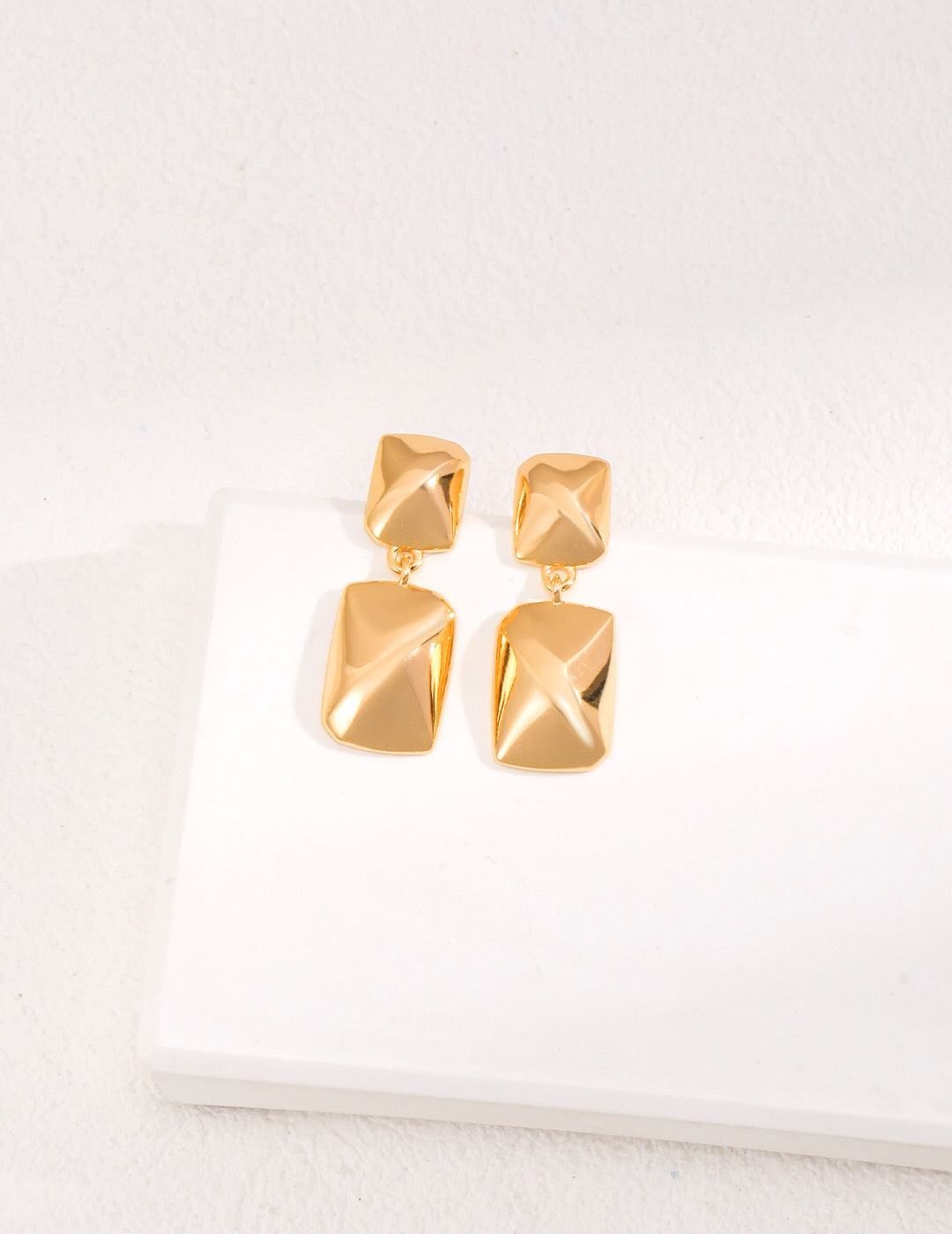 Minimalist Rectangular Shape Earrings-1