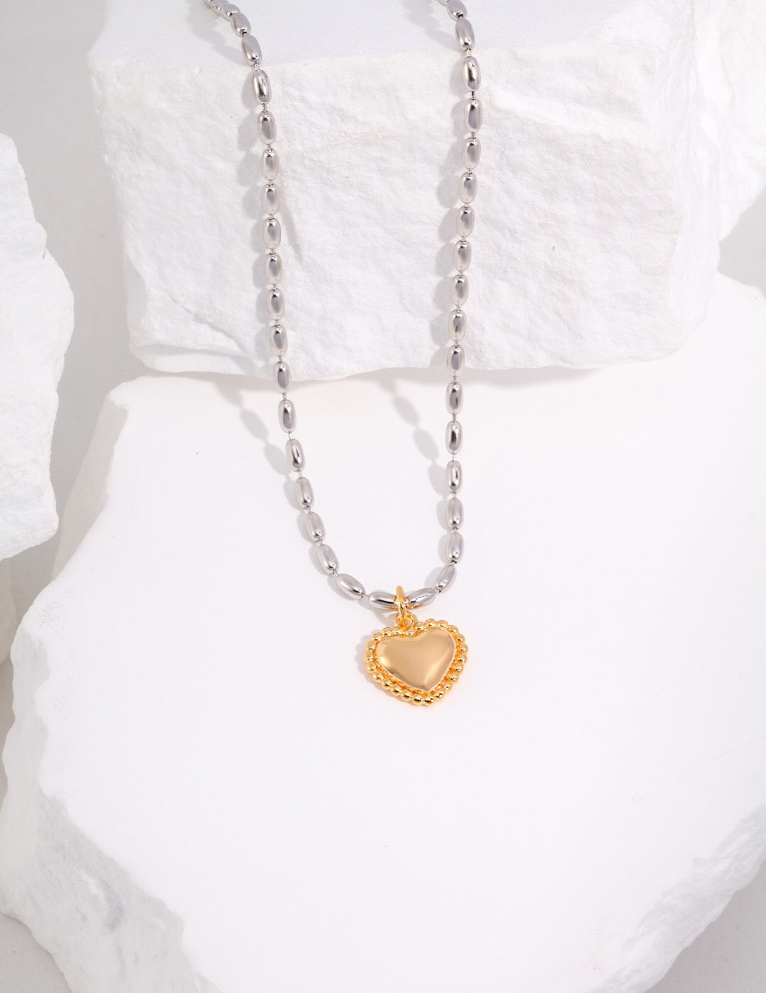 Gray Rice Pearl With Heart Pendant Necklace-1