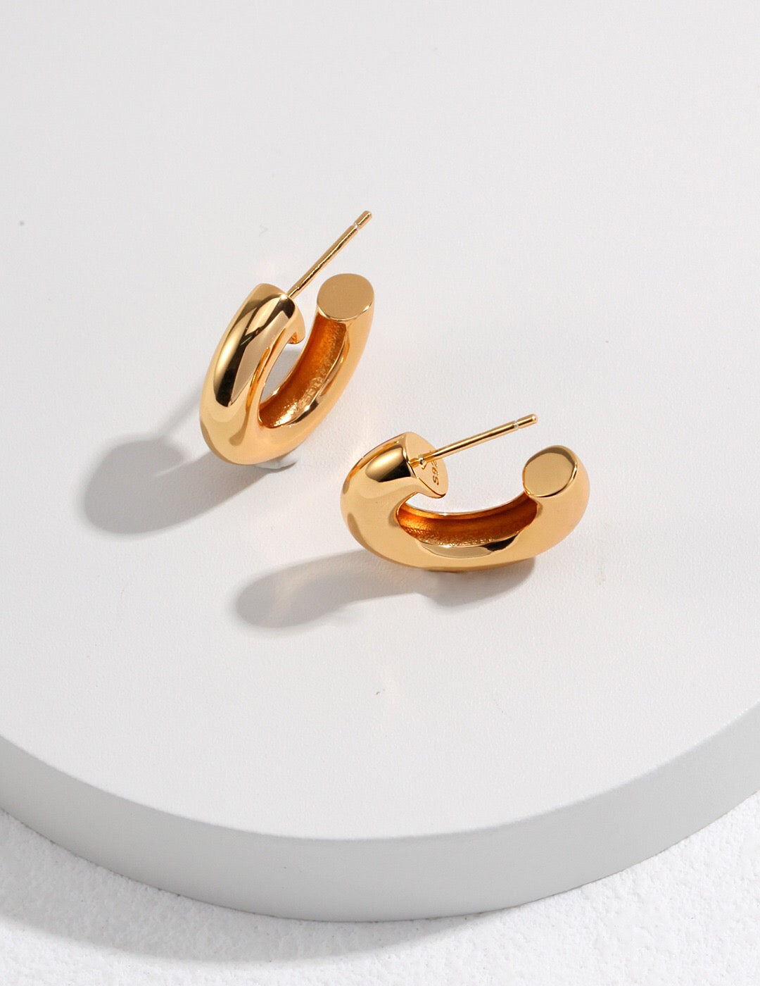 Minimalist Chunky Hoop Earrings-2