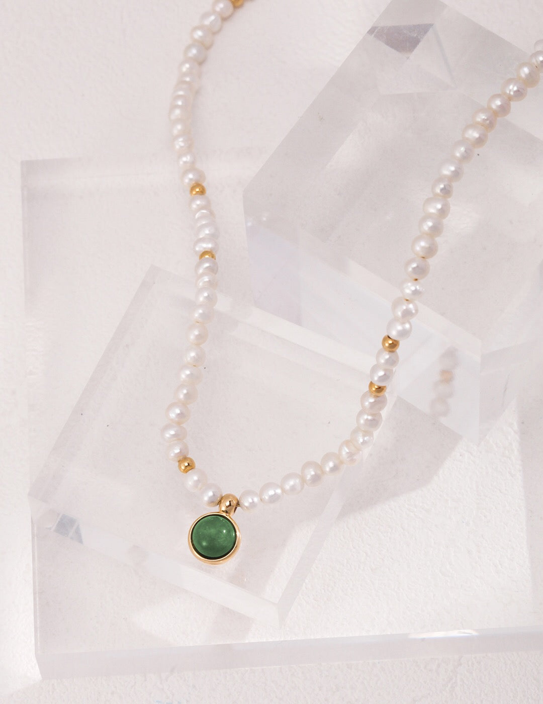 Freshwater Pearls with Aquatic Plant Agate Necklace-1