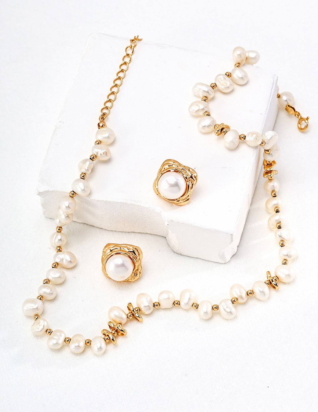 Natural Pearl With Gold Beaded Necklace-3