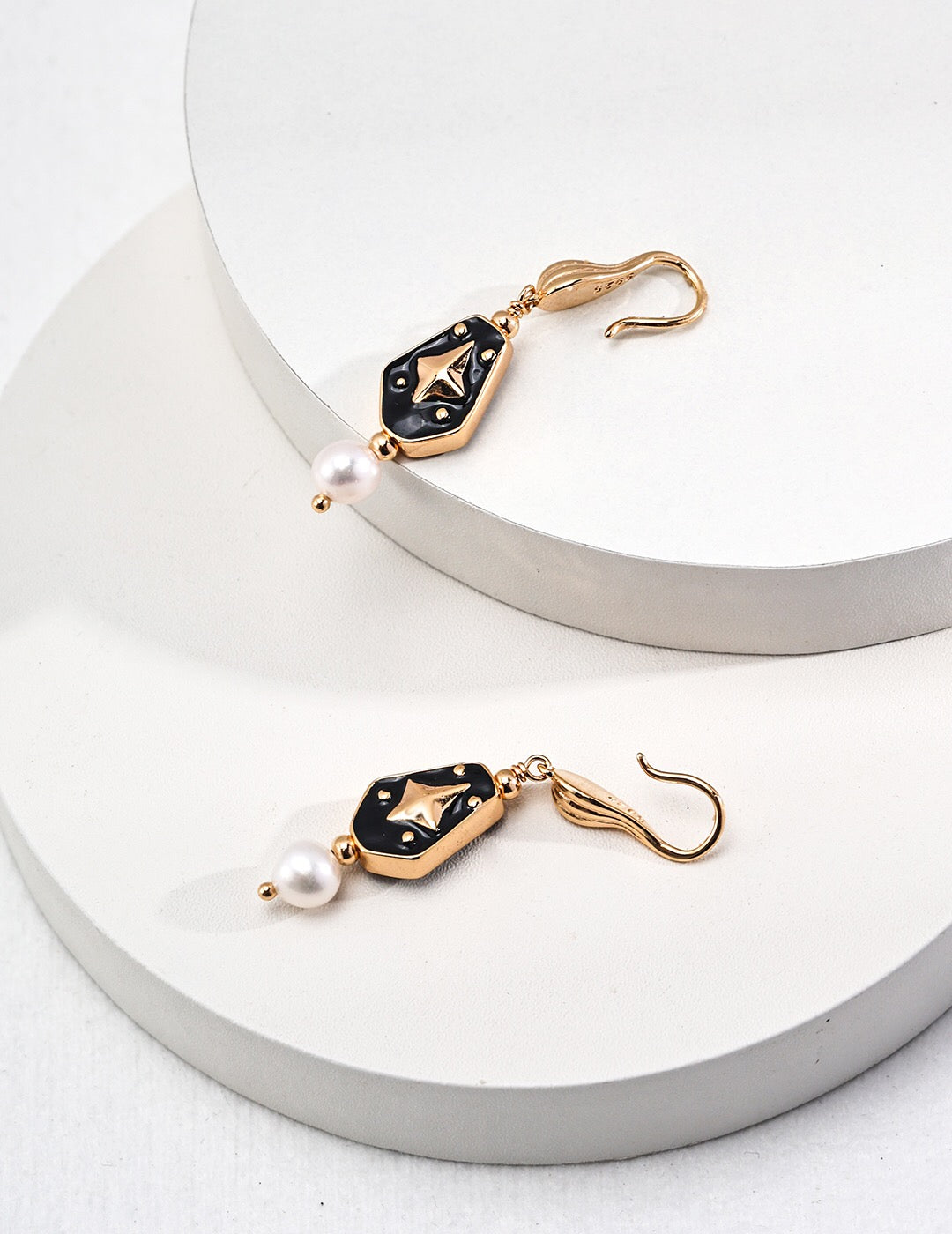 Enamel Drop Pearl Earrings-1