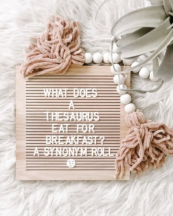 25*25cm Pure Oak Felt Letter Board Wooden Photo Frame With 330 Letter Bracket - Memoriex 