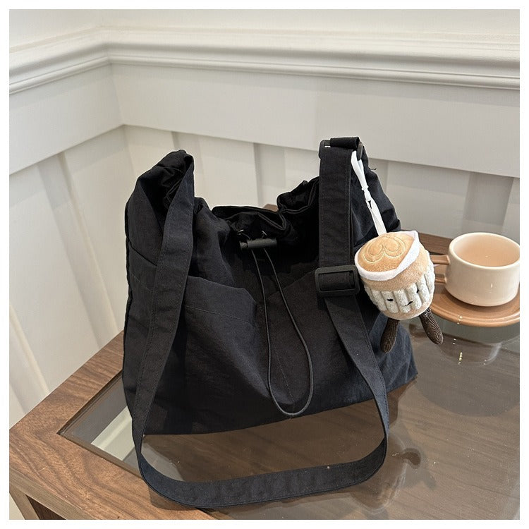 New large capacity waterproof nylon cloth drawstring pleated shoulder bag travel leisure crossbody bucket bag - Memoriex 