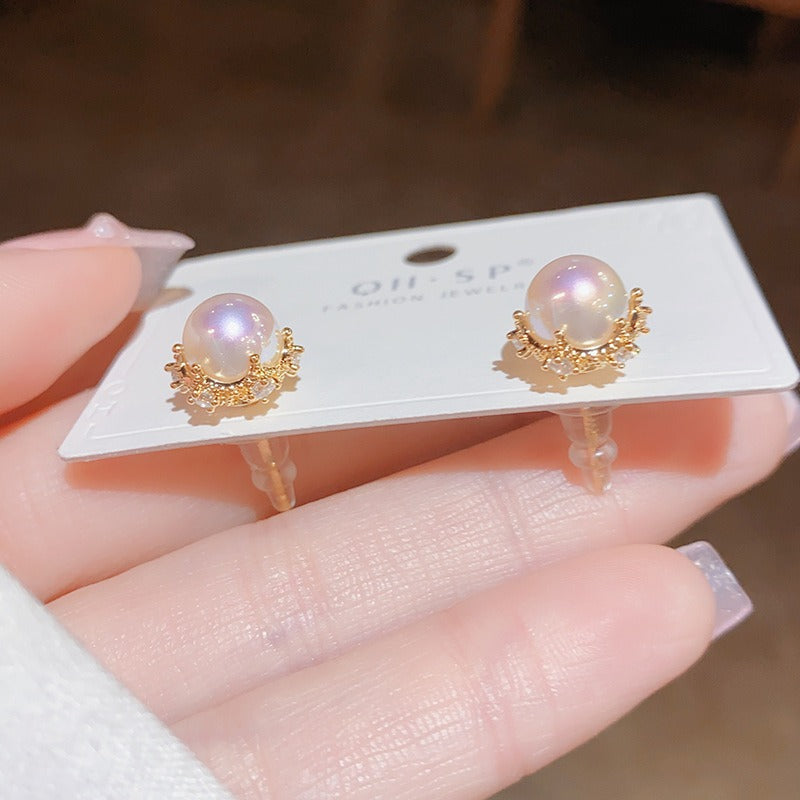 Small and exquisite retro Macbeth pearl zircon earrings