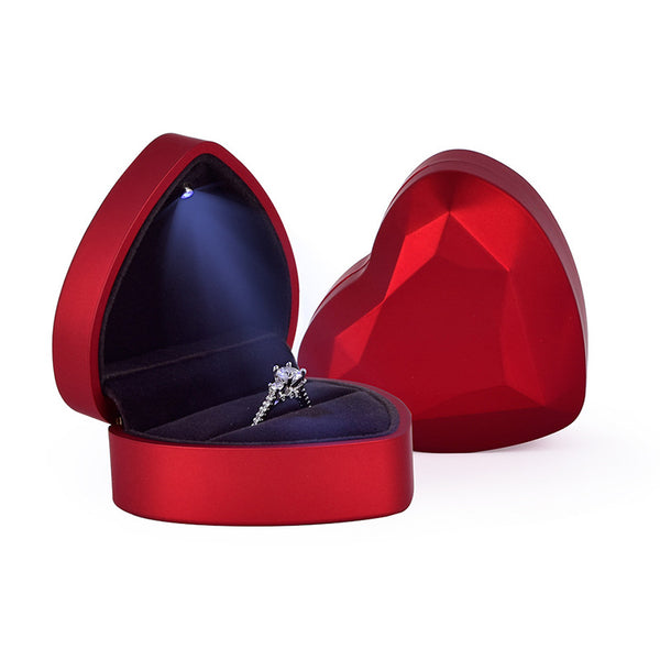 Creative Heart Shaped LED Light Jewelry Box High-End Proposal Advertising Ring Box Light Box Jewelry Box Pendant Jewelry Box