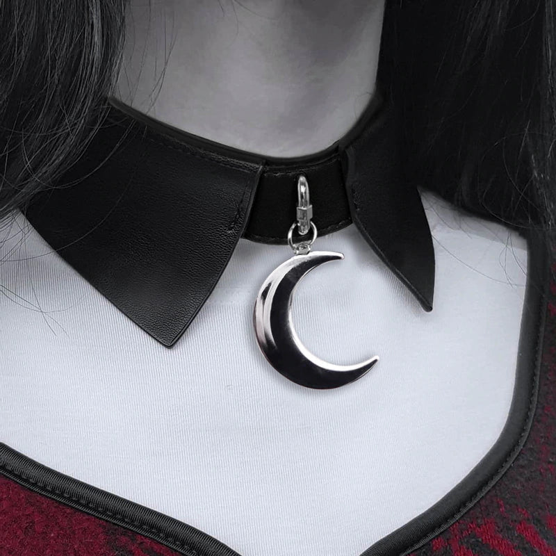 Amaris Moon Faux leather collar Choker-1