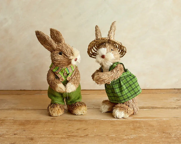 Amelia Easter Straw Bunnies-0