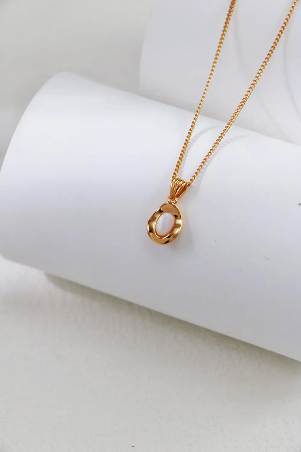 Artistic White Mother-of-Pearl Necklace-2