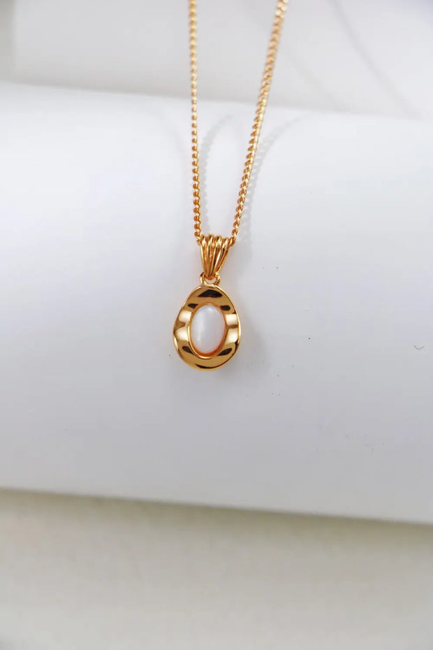 Artistic White Mother-of-Pearl Necklace-4