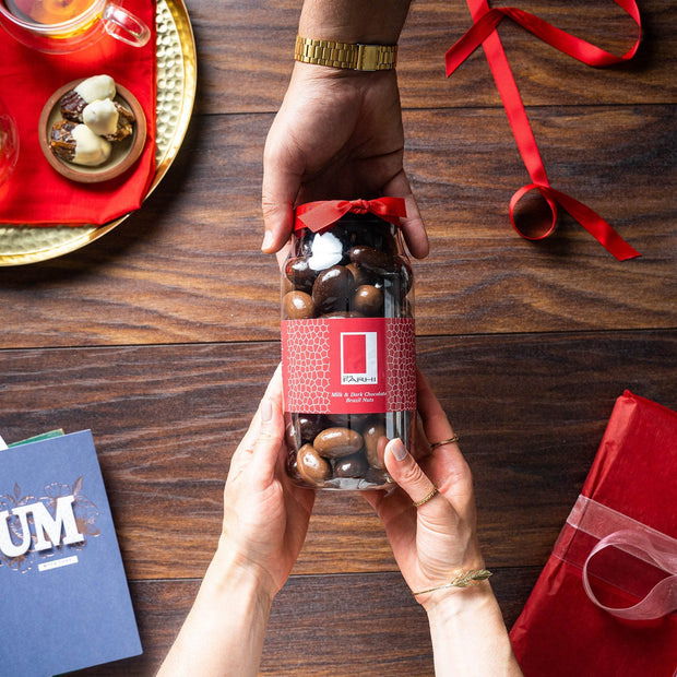 Assorted Milk and Dark Chocolate Coated Brazil Nuts, Palm Oil Free, 740g - Memoriex 