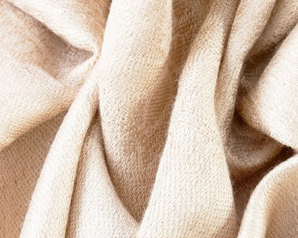 Beige Pashmina Shawl: A Versatile Luxury Accessory - Memoriex