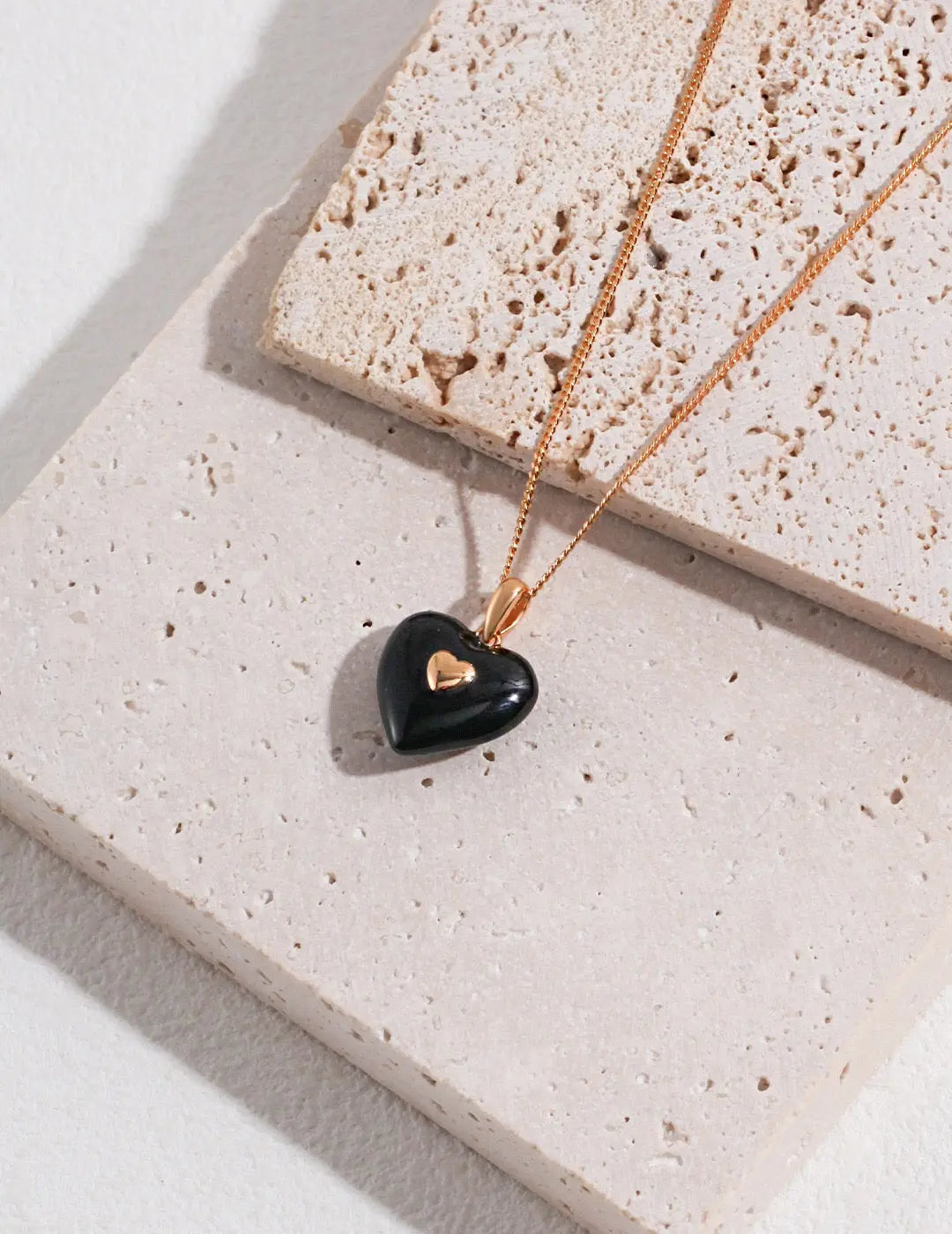 Black Drip Glaze Heart Pendant Necklace-0