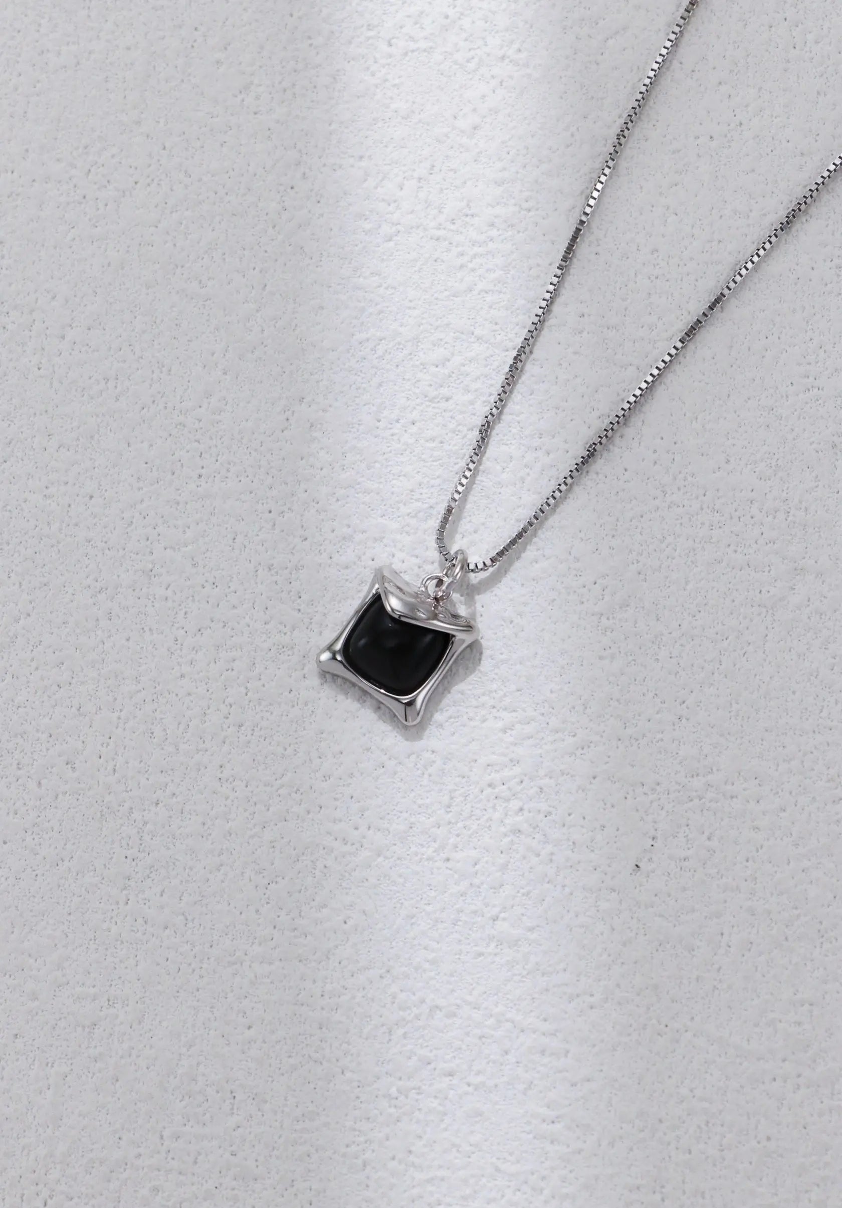 Black Onyx Necklace - Memoriex 