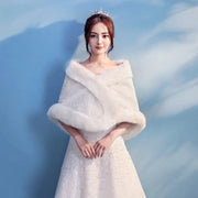 Bride's wedding dress fur shawl women's warm white cloak cheongsam jacket red cloak - Memoriex 