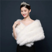Bride's wedding dress fur shawl women's warm white cloak cheongsam jacket red cloak - Memoriex 