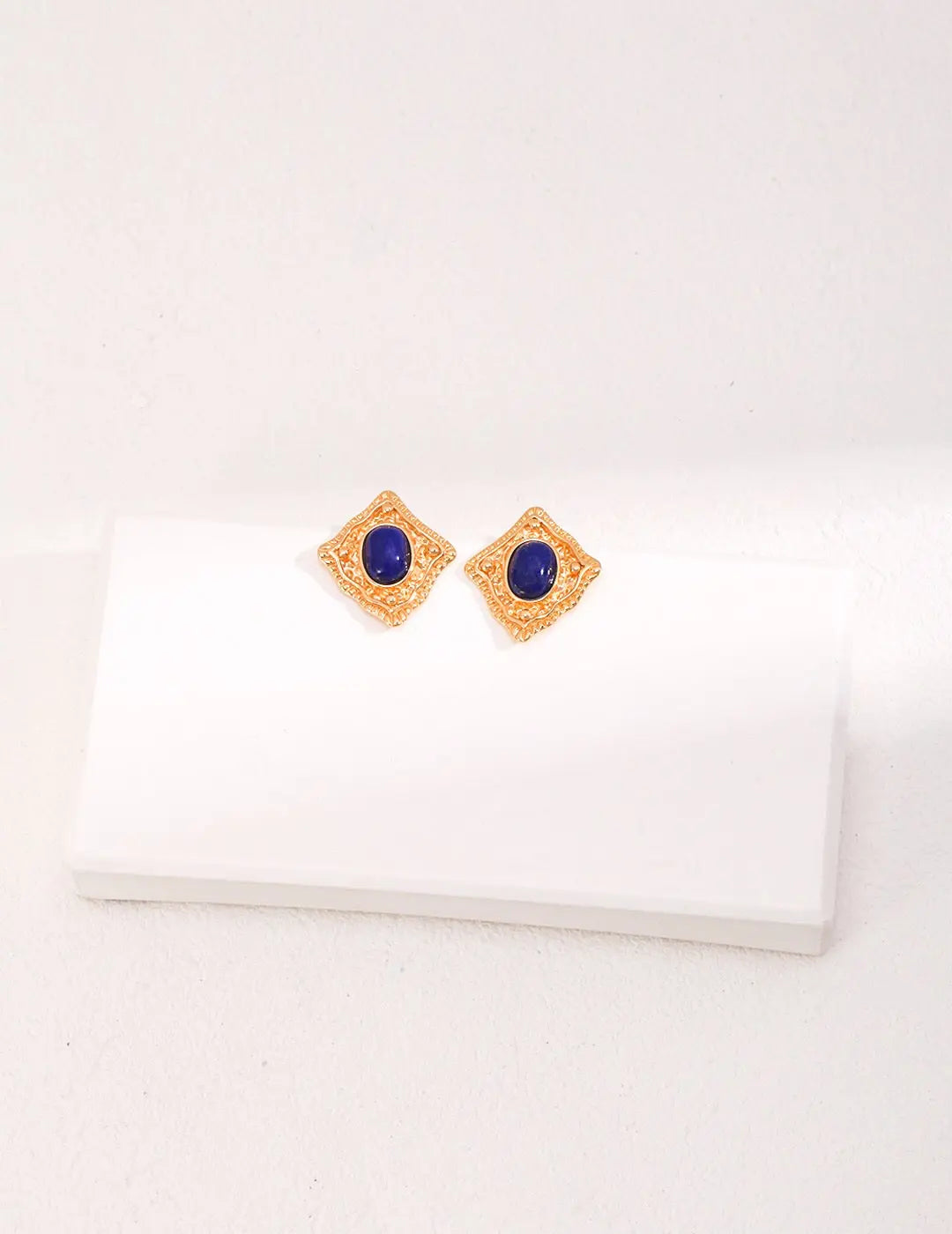 Lapis Lazuli / Carnelian Stud Earrings - Memoriex