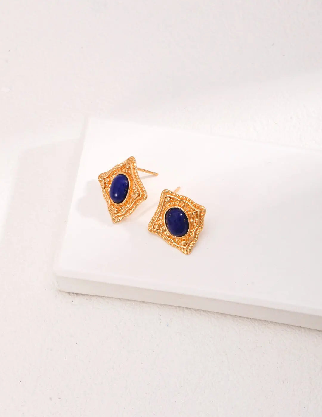 Lapis Lazuli / Carnelian Stud Earrings - Memoriex