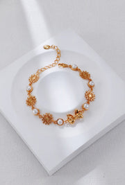 Christmas-themed Pearl Bracelet - Memoriex 