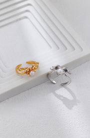 Christmas-themed Pearl Ring - Memoriex 