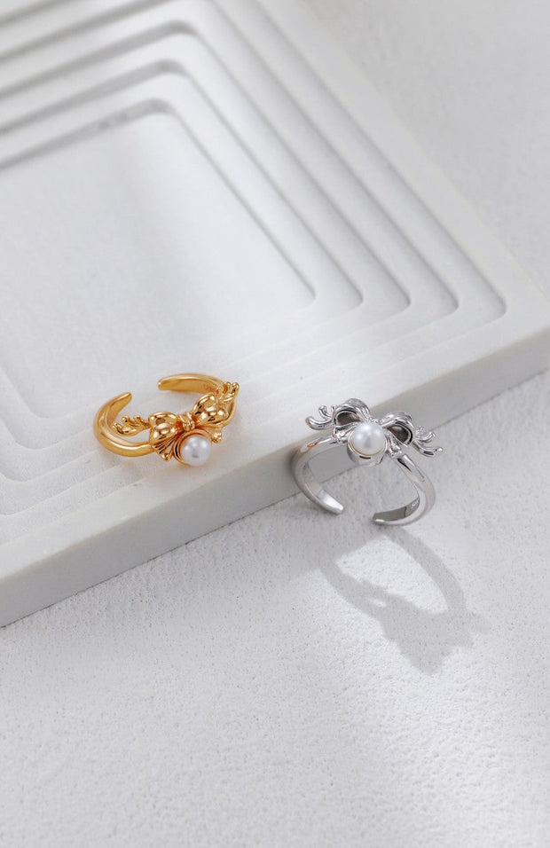 Christmas-themed Pearl Ring - Memoriex 