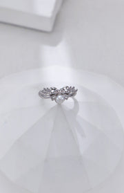 Christmas-themed Pearl Ring - Memoriex 