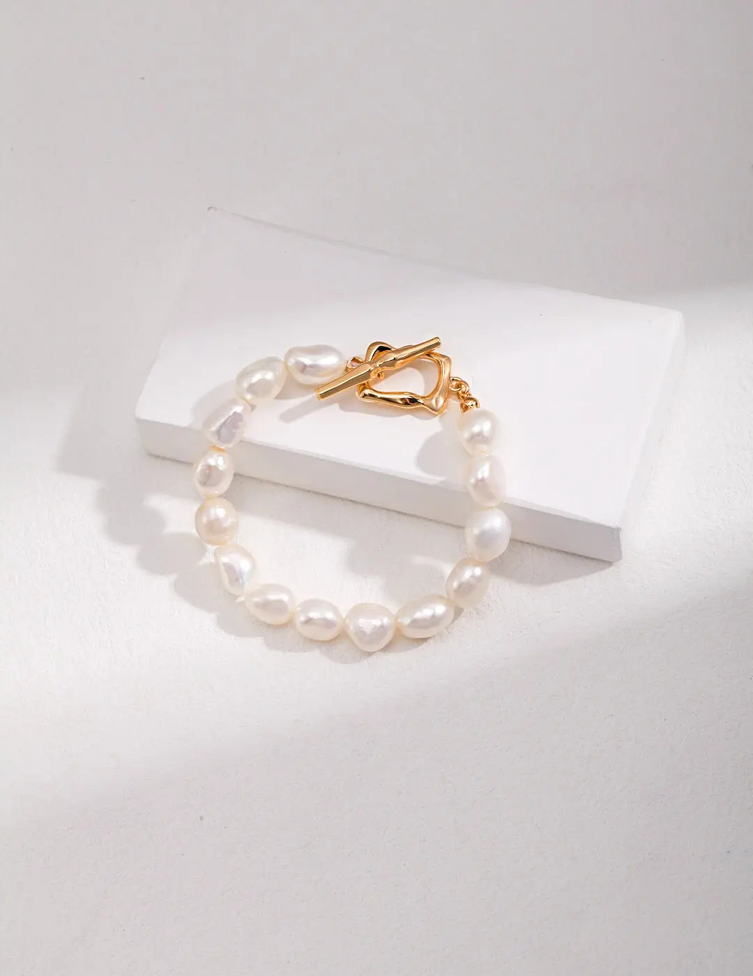 Chunky Baroque Pearl Bracelet-0