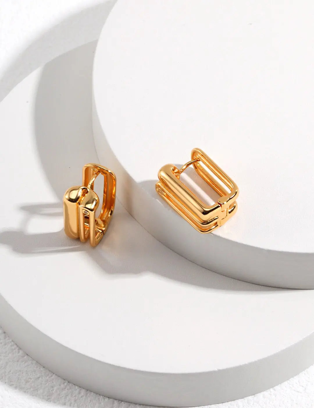 Classic And Simple Rectangular Clip Earrings - Memoriex