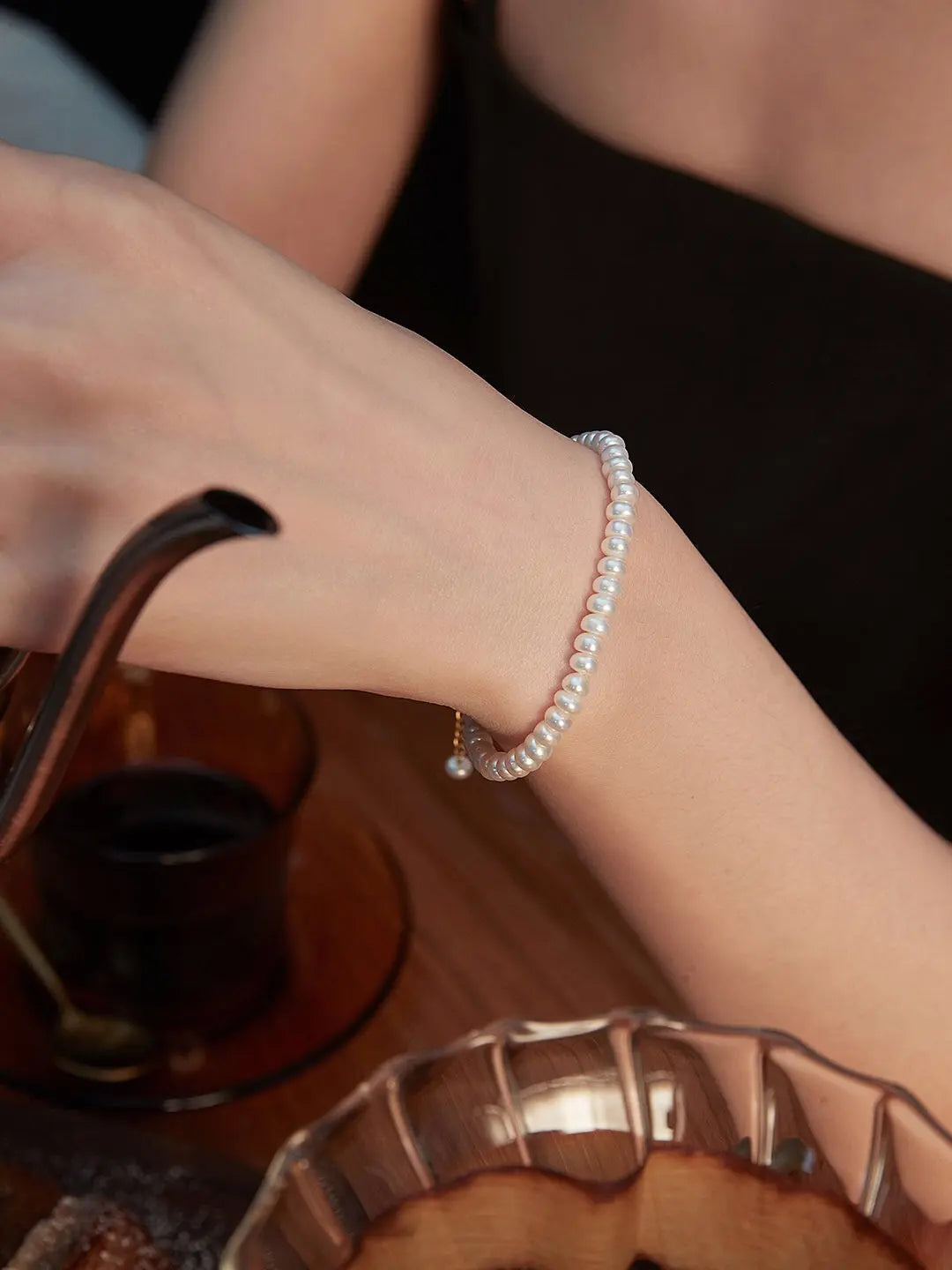 Classic Natural Pearl Bracelet-1