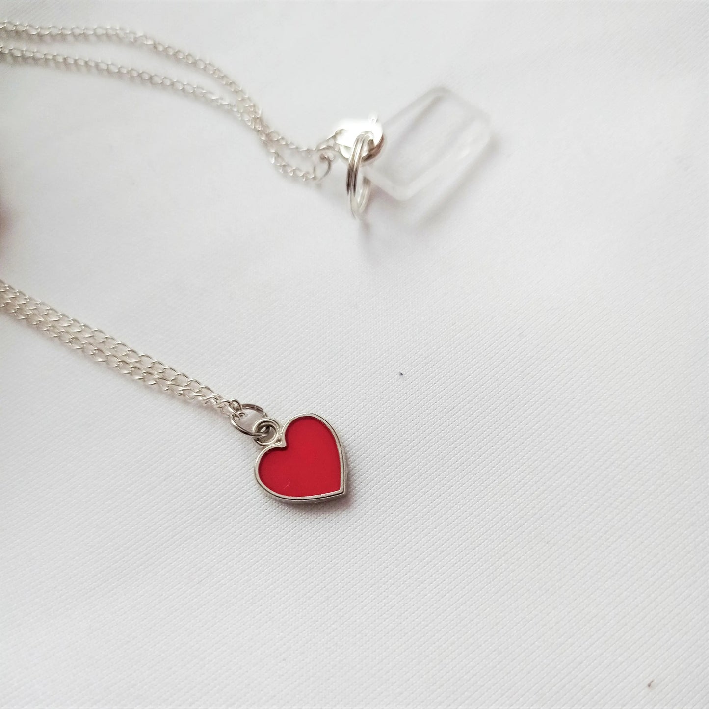 Classic Red Heart Necklace, Playing Cards inspired Queen of Hearts | by lovedbynlanla - Memoriex