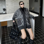 Color blocking splicing large pocket V-neck sweater jacket loose and fashionable versatile top - Memoriex 