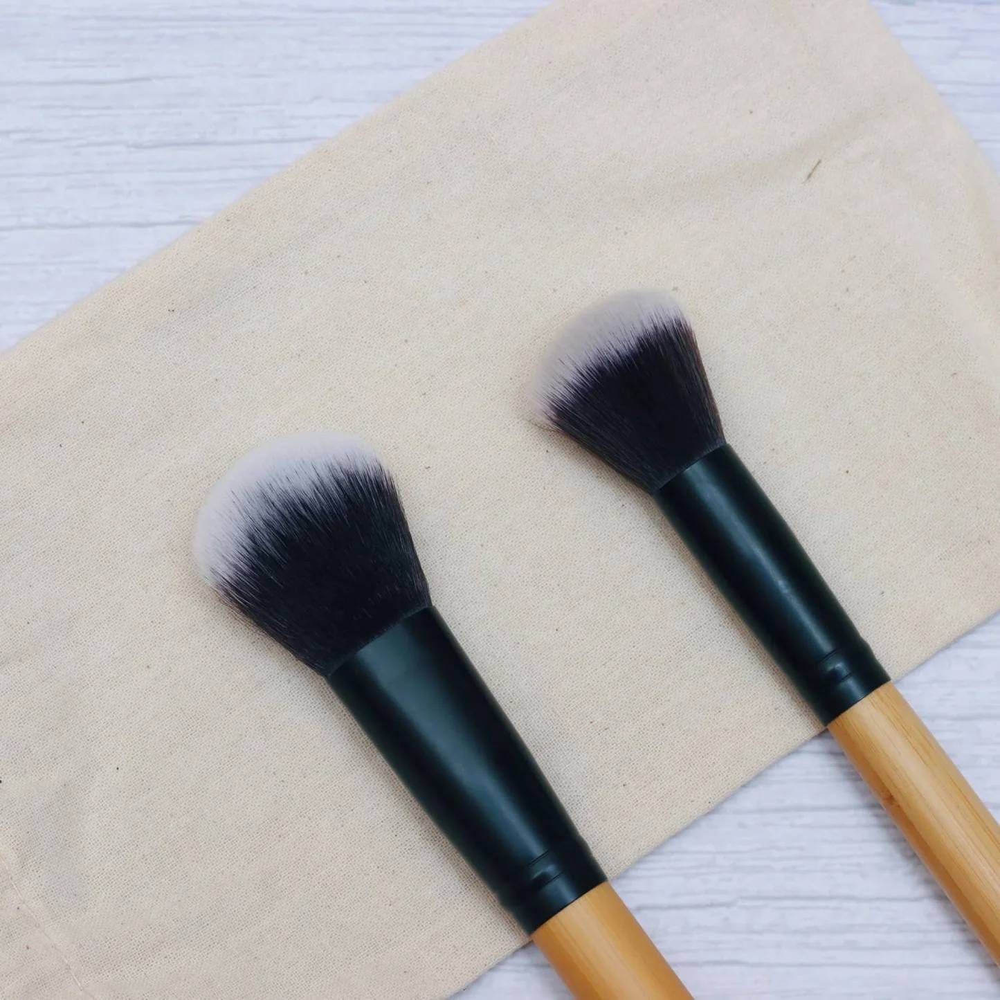 Contour and Highlighter Makeup Brush Duo-3