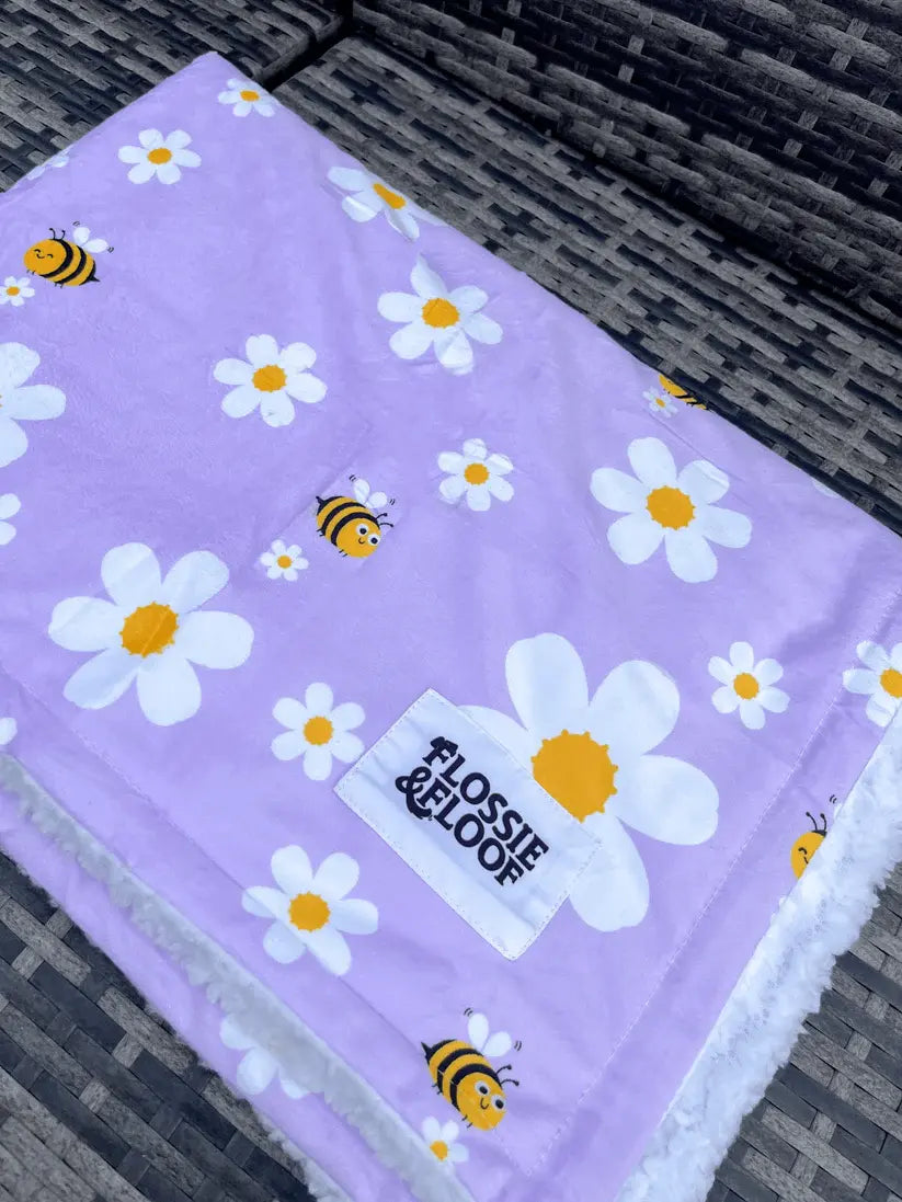 "Cute As Can Bee 2.0" Dog Blanket – by Flossie & Floof - Memoriex