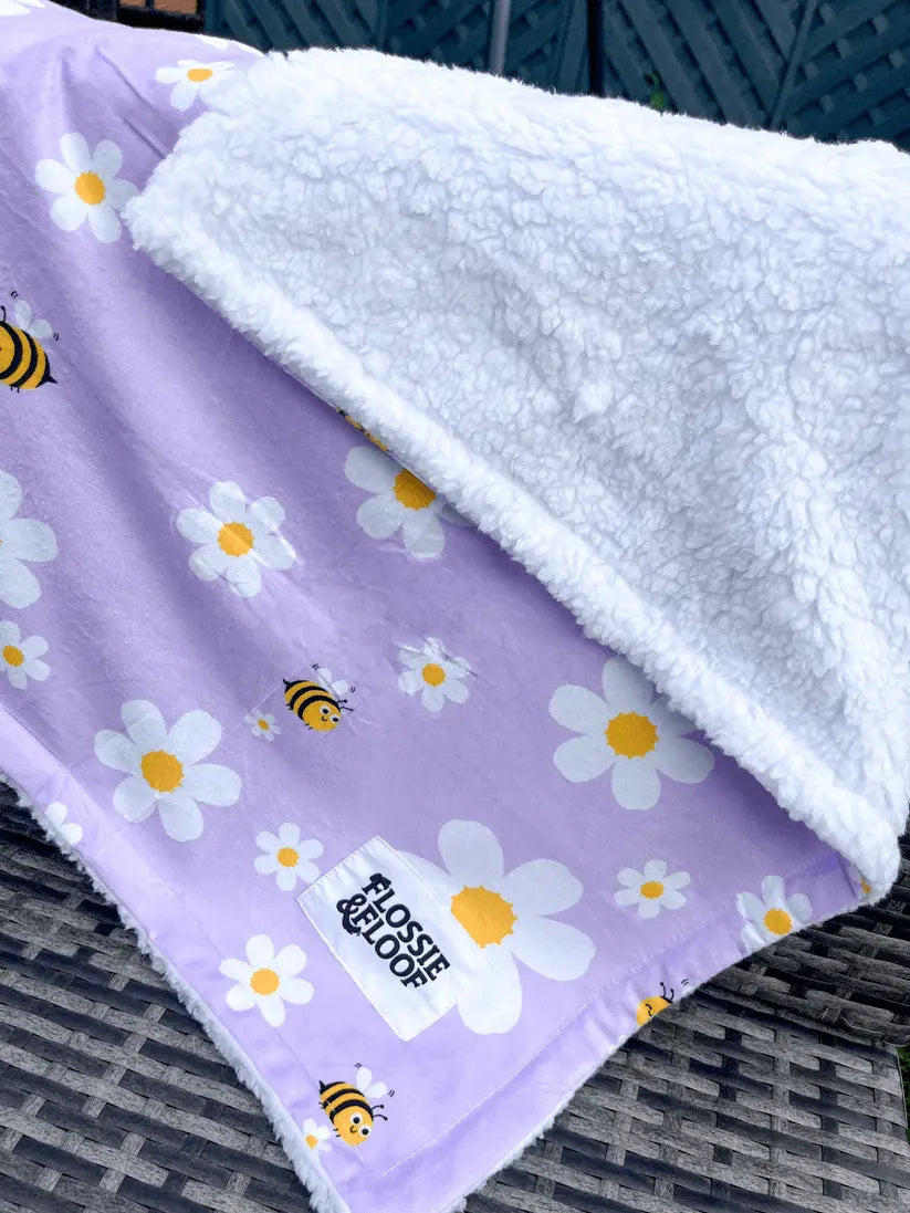 "Cute As Can Bee 2.0" Dog Blanket – by Flossie & Floof - Memoriex