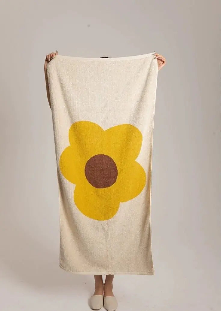 Cute Whimsical Sunflower Bath Towel - Ultra Soft & Absorbent Staple Cotton-6