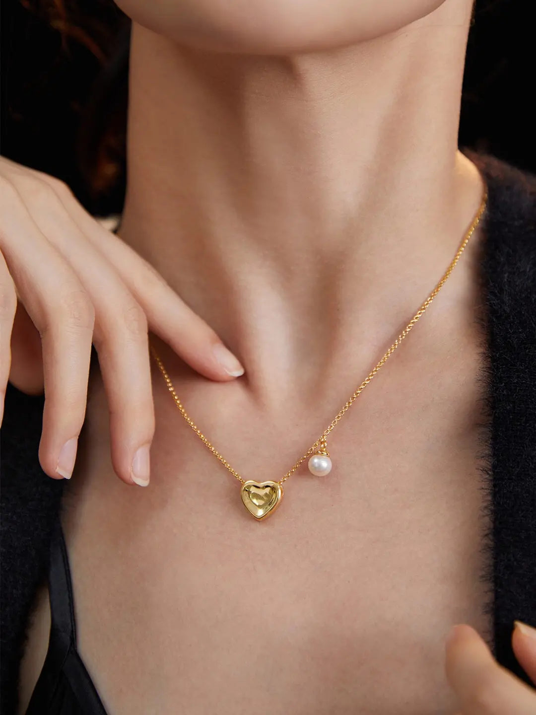 Dainty Heart Necklace-2