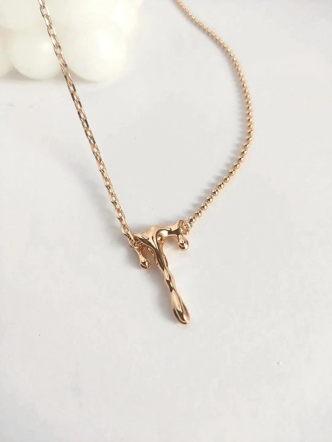 Dainty Lava Style Necklace-1