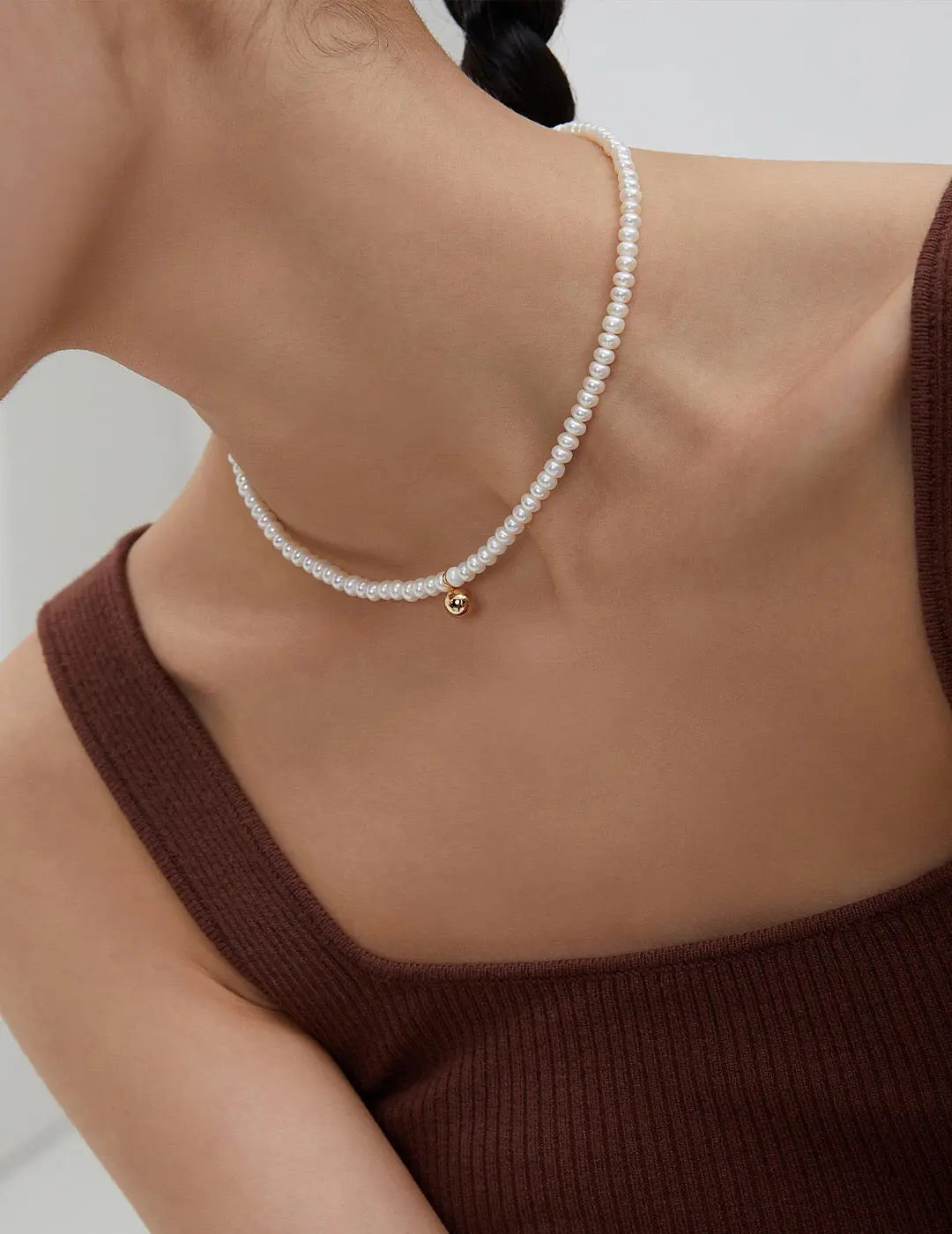 Dainty Pearl Beaded Necklace-3