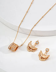 Dual-Style Convertible Crescent Earrings-3