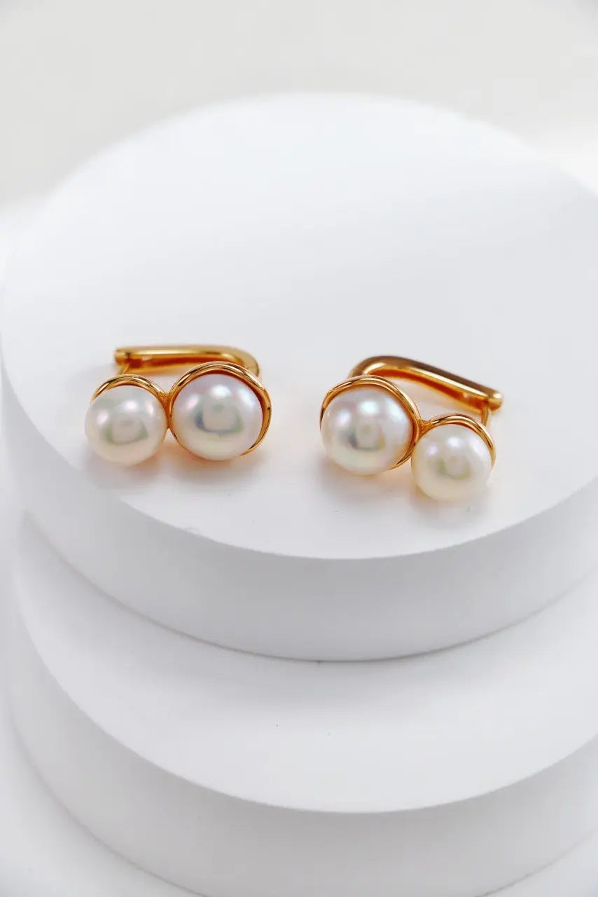 Elegant Pearl Ear Cuffs - Memoriex 