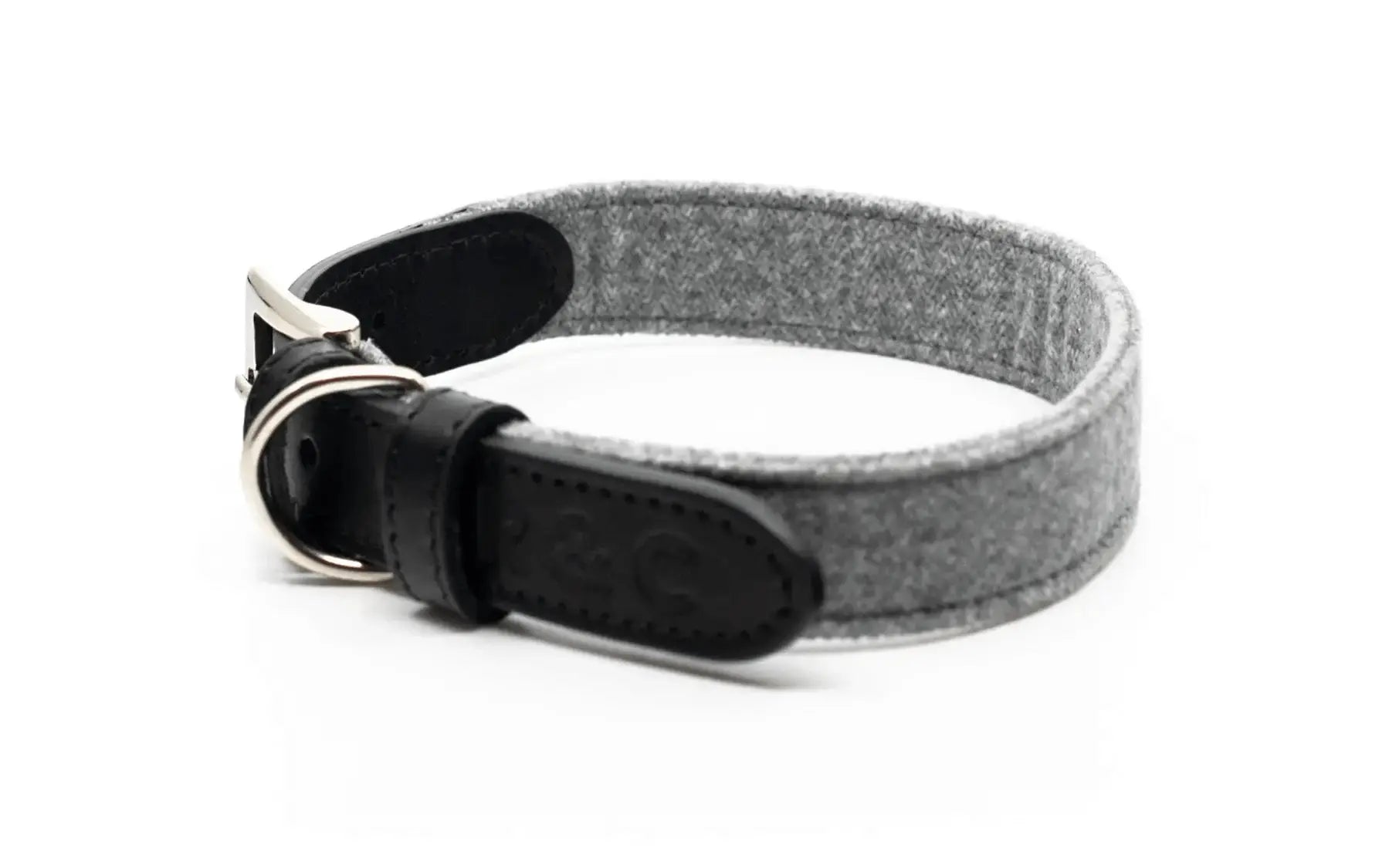 “Eton” Fabric & Leather Dog Collar – by Ralph & Co - Memoriex