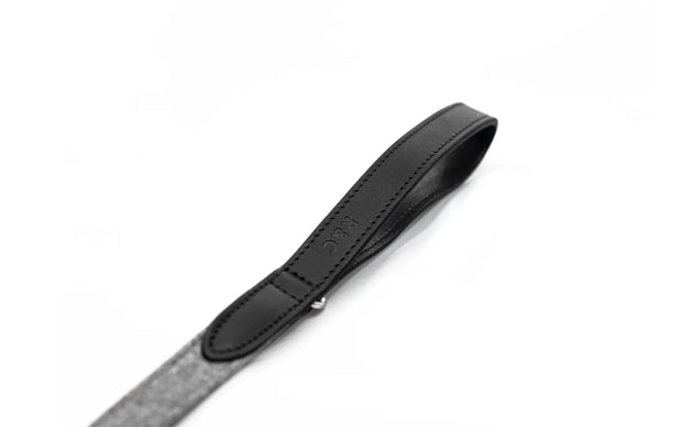 “Eton” Fabric & Leather Dog Lead – by Ralph & Co - Memoriex 