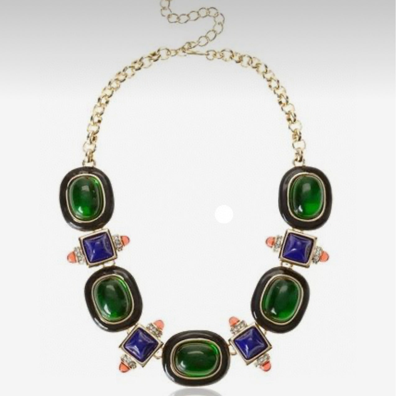 Medieval retro emerald glass exaggerated high-end niche necklace