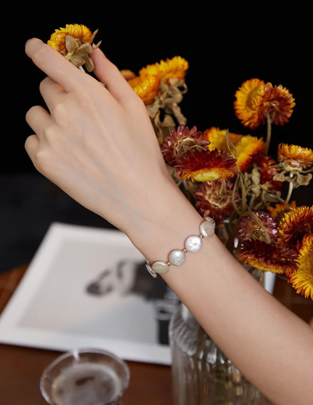 Flat Coin Pearl Bracelet-1