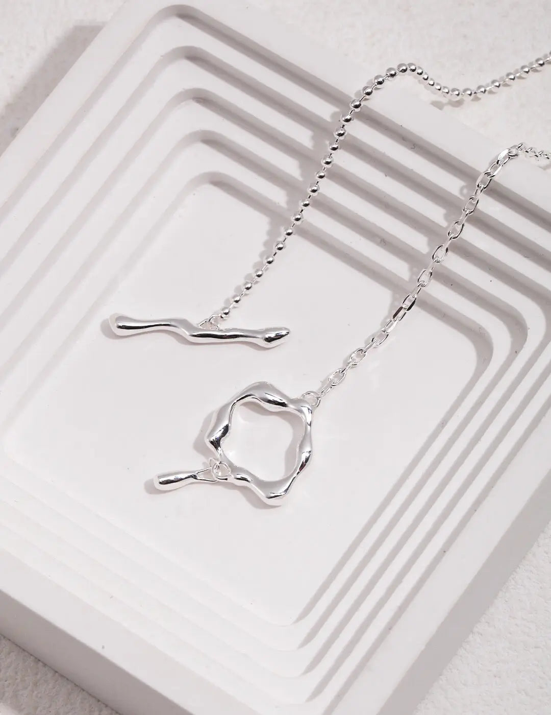 Fluid Way Of Water Necklace - Memoriex