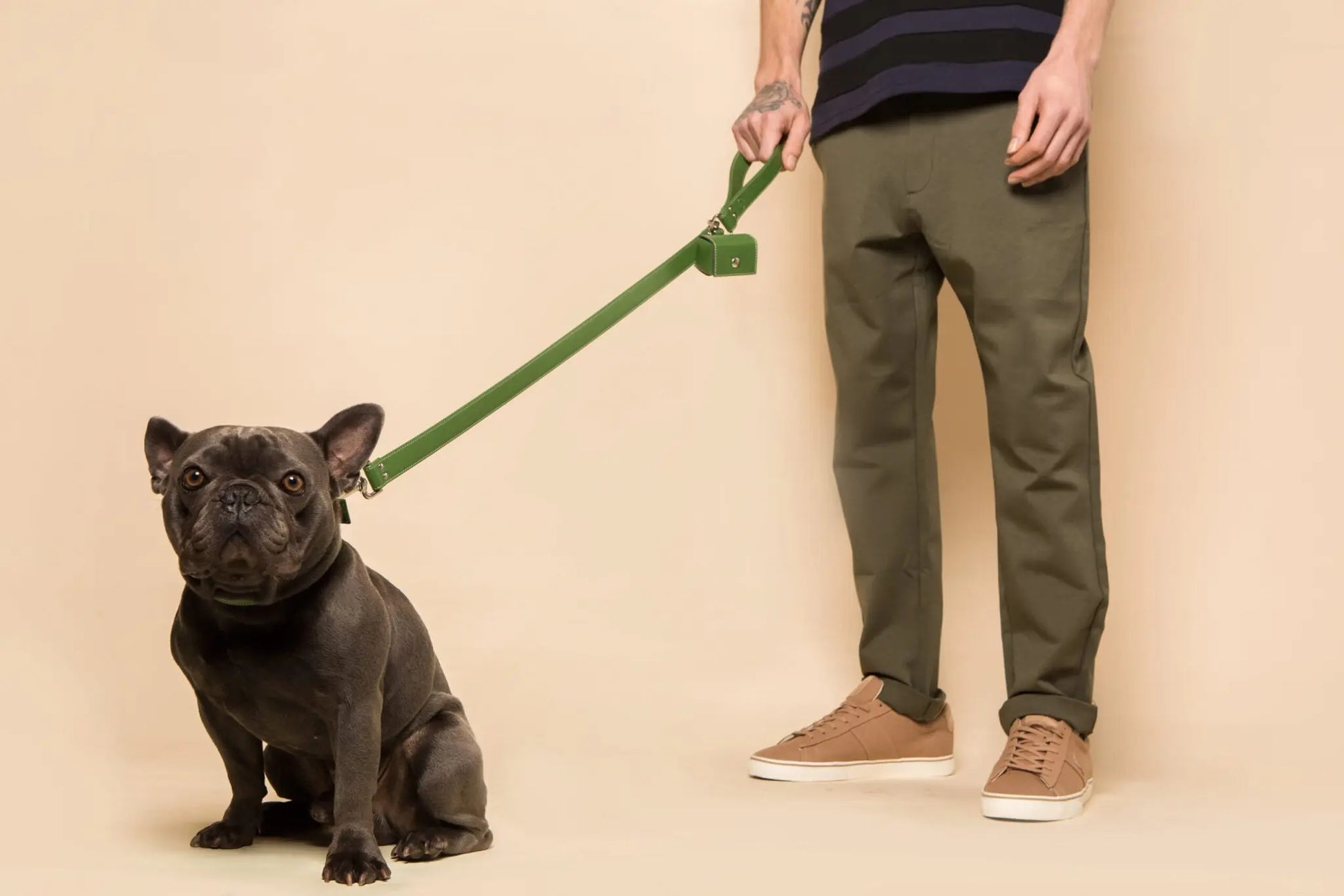 Forest Green Dog Lead (Vegan Apple Leather) – by Skylos Collective - Memoriex