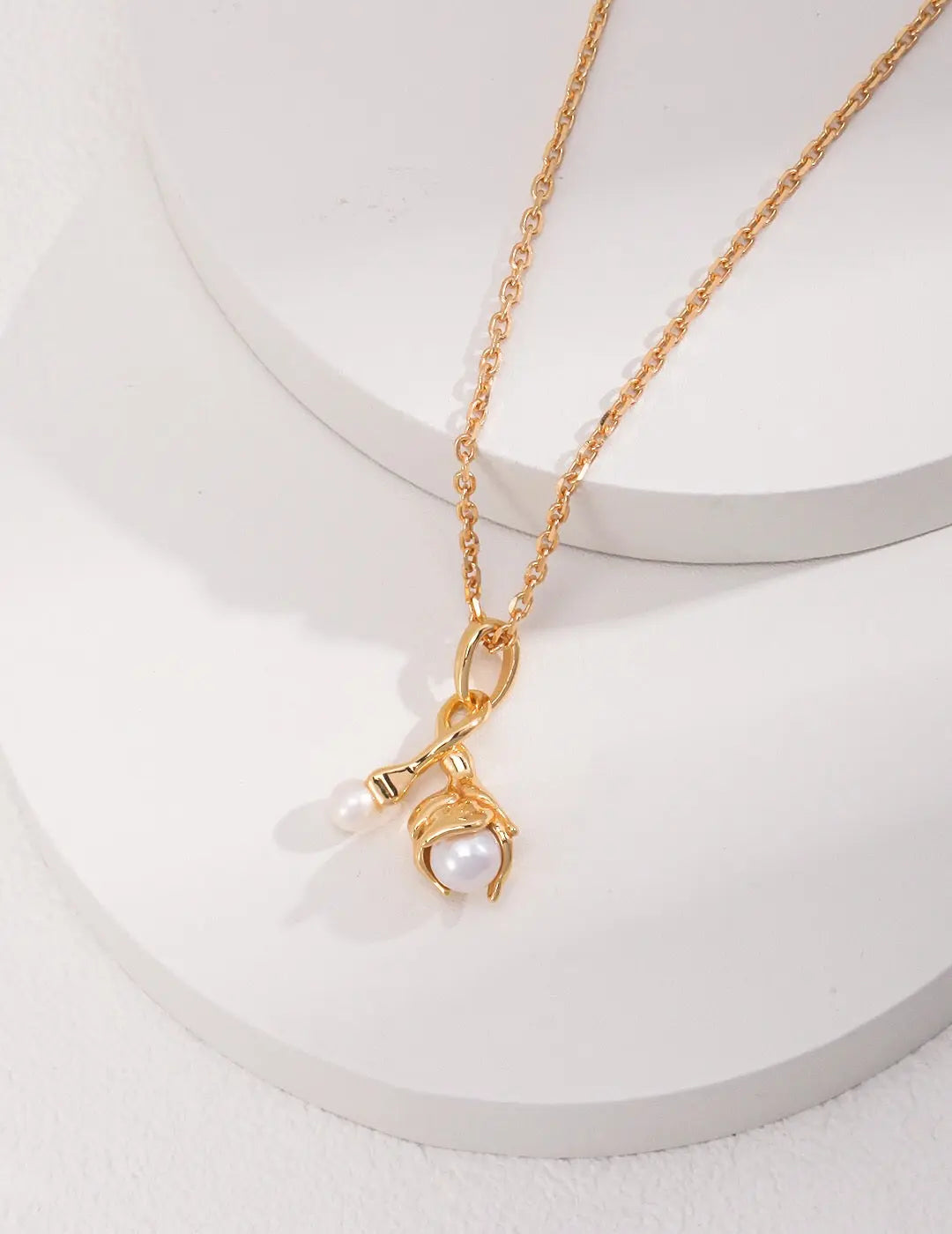 Gold Dipped Pearl Pendant Necklace-1